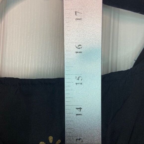 Cover Up Black w Gold Floral Medallion Cover OSFM Y - Picture 6 of 12